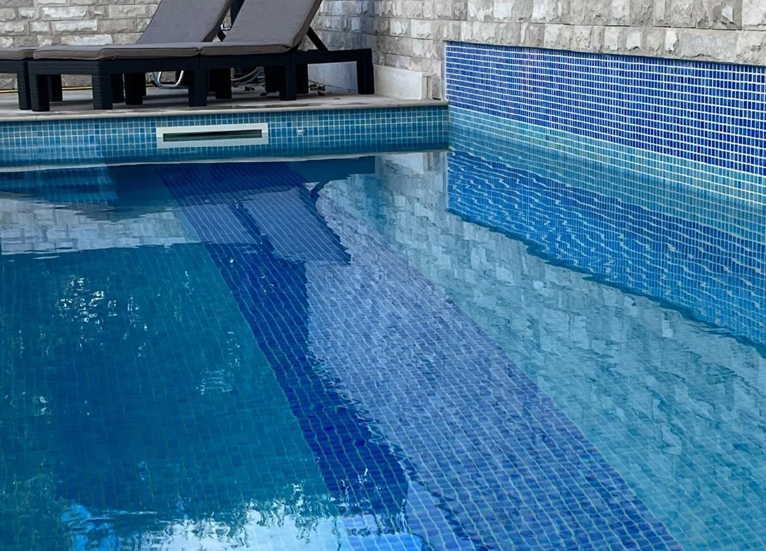 Villa Sofrania- Panoramic Views, Pool, Hot Tub, Location! Trogir Kroatien