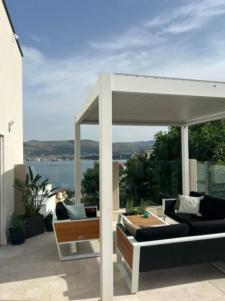 Villa Sofrania- Panoramic Views, Pool, Hot Tub, Location! Trogir