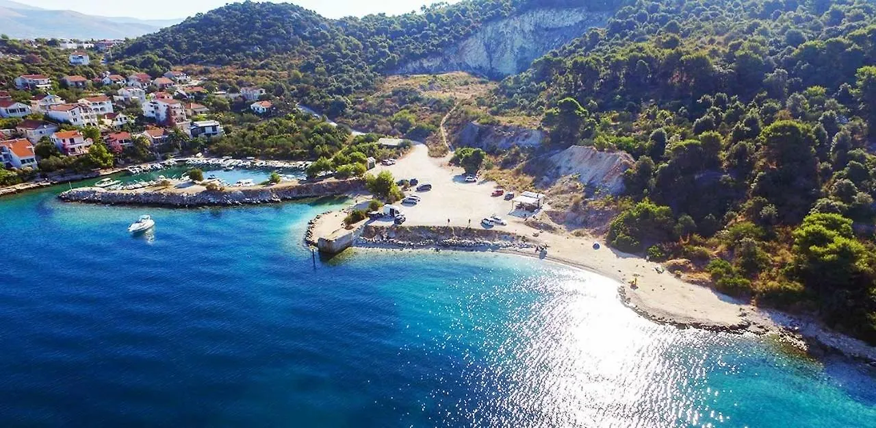 Villa Sofrania- Panoramic Views, Pool, Hot Tub, Location! Trogir Kroatien